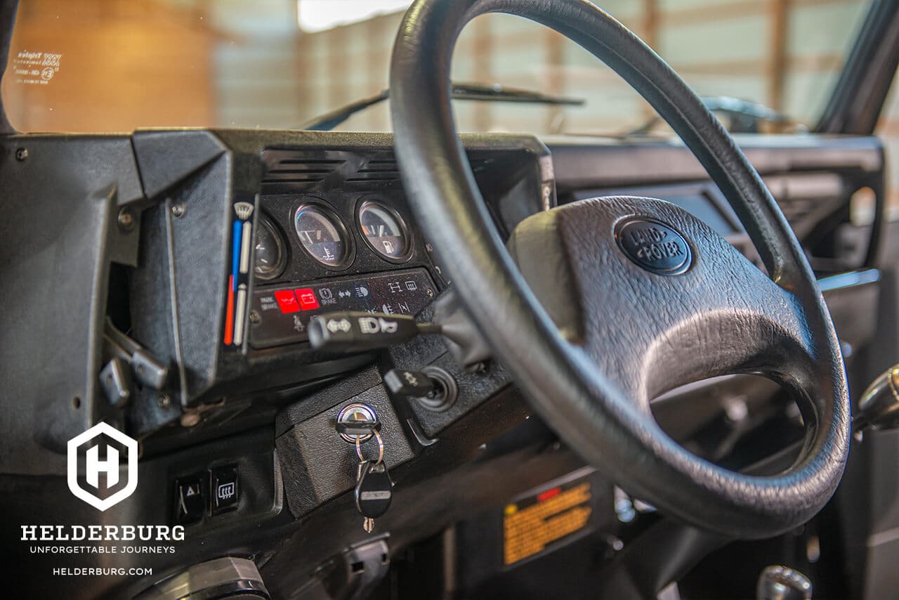 Land Rover Defender Detail