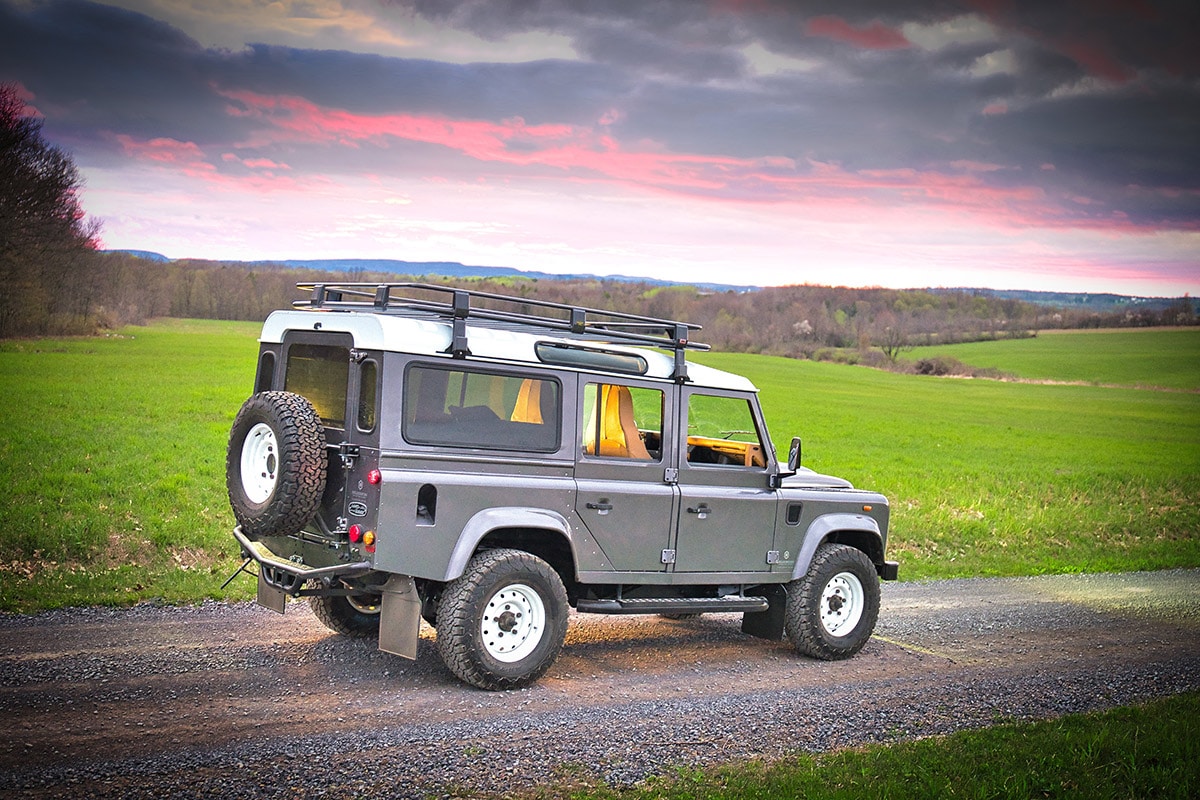 Land Rover Defender D110