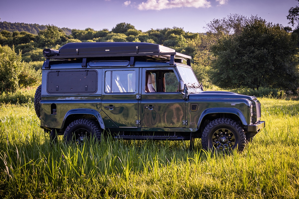 Elizabeth the Land Rover Defender D110