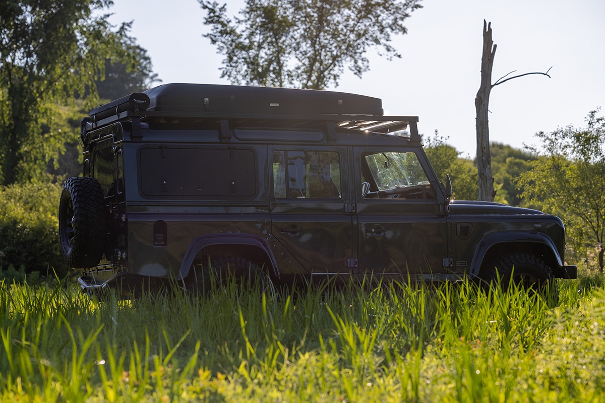 Elizabeth the Land Rover Defender D110