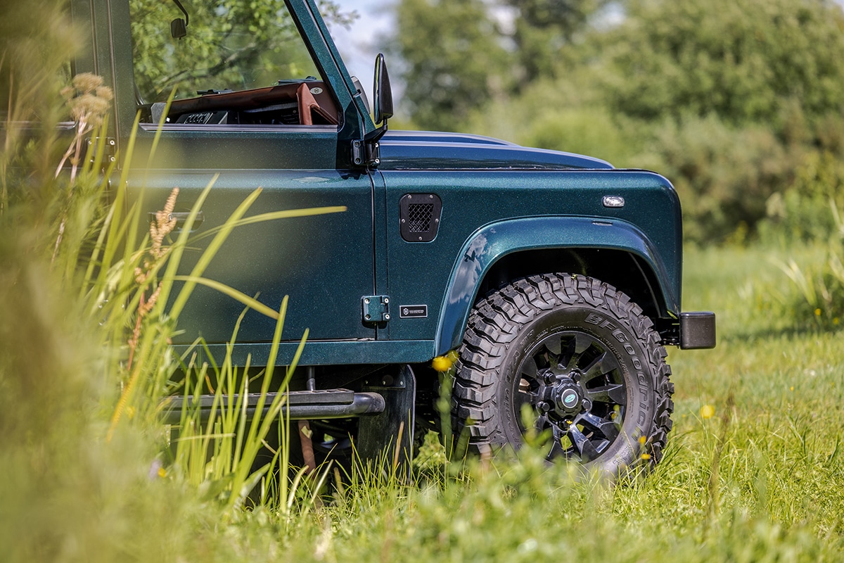 Elizabeth the Land Rover Defender D110