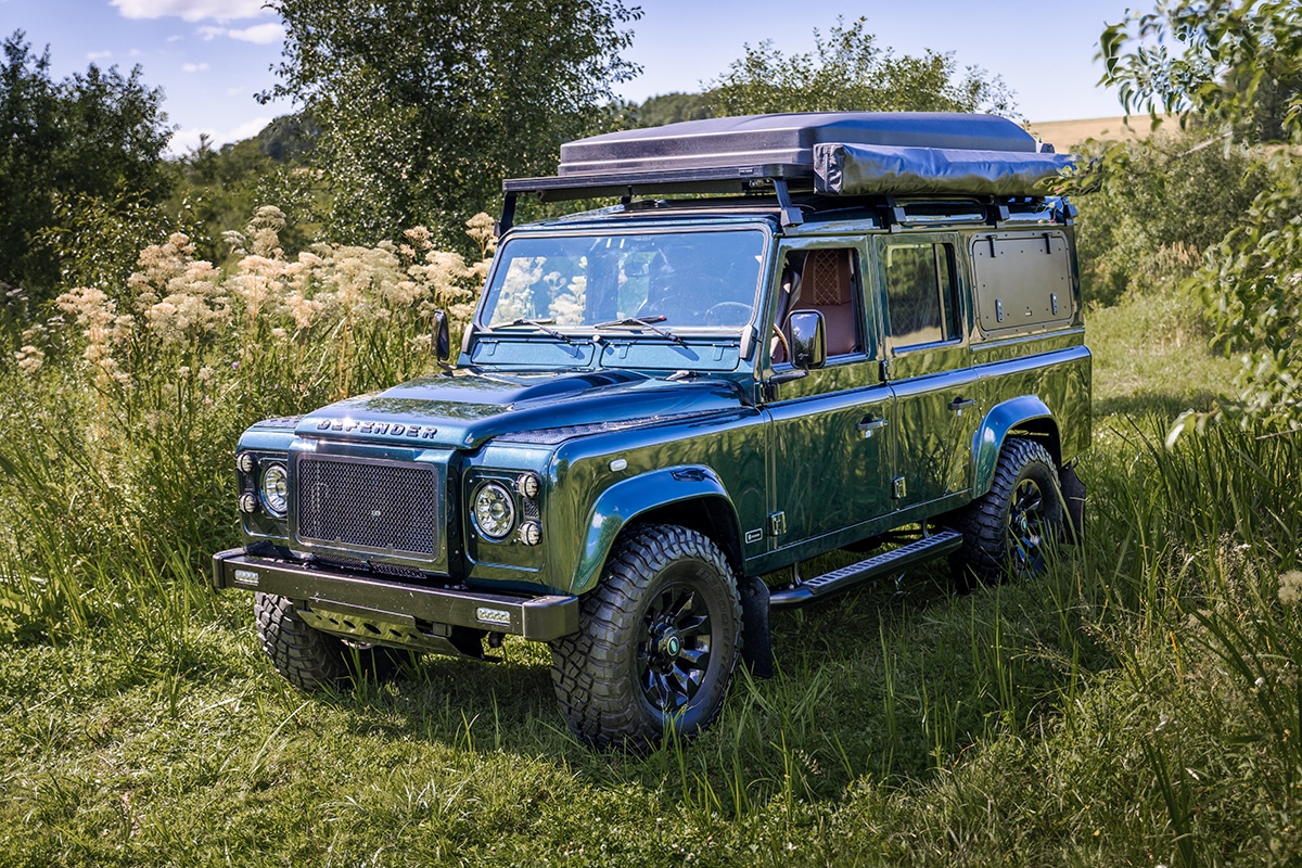 Elizabeth the Land Rover Defender D110