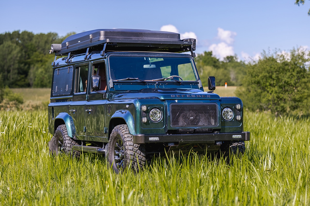 Elizabeth the Land Rover Defender D110