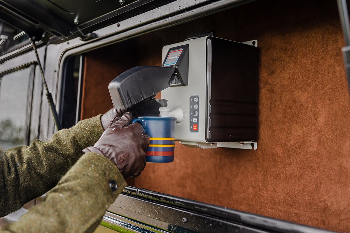 Elizabeth the Land Rover Defender D110: Coffee maker