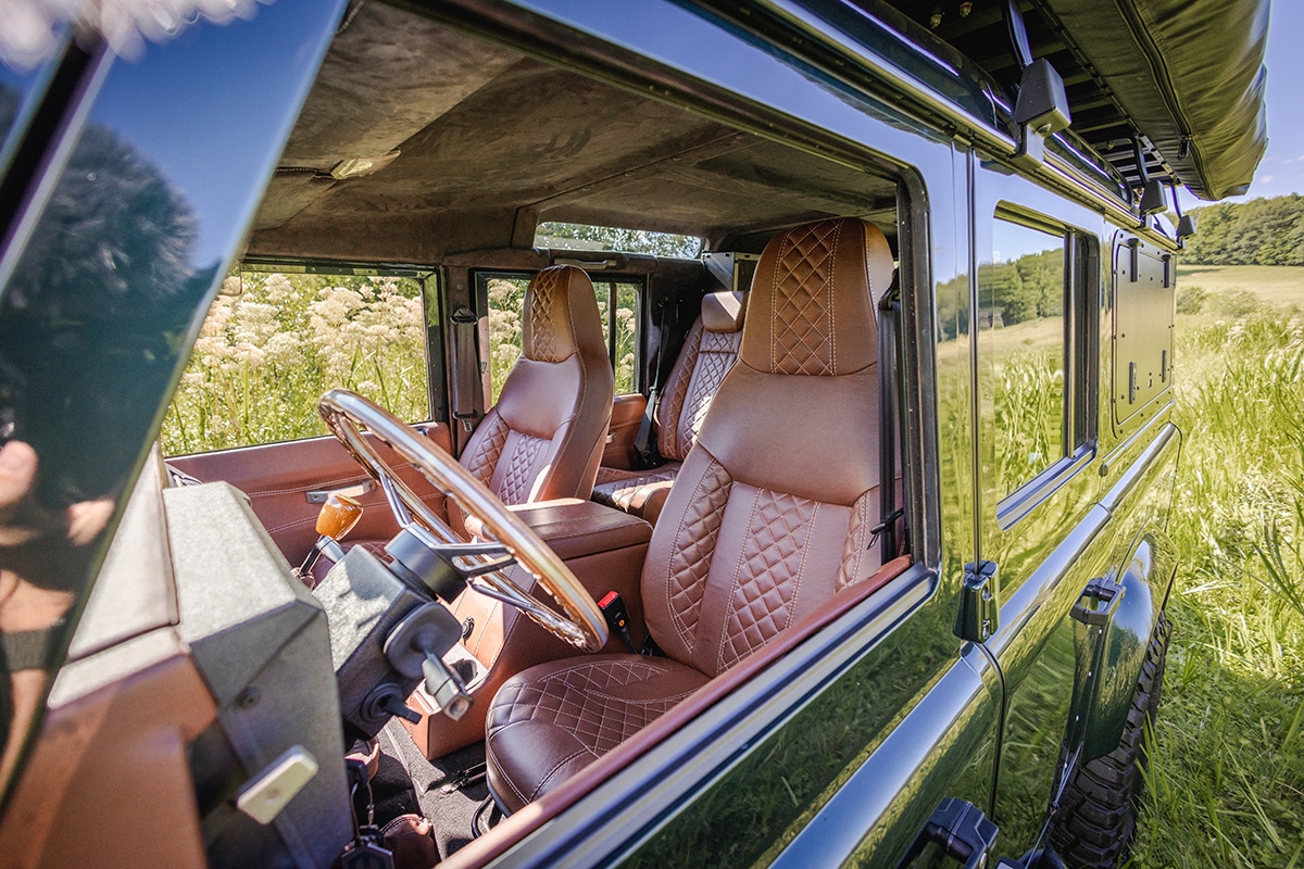 Elizabeth the Land Rover Defender D110