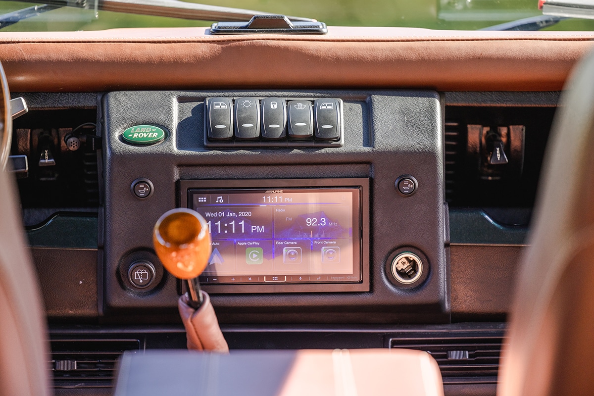 Elizabeth the Land Rover Defender D110