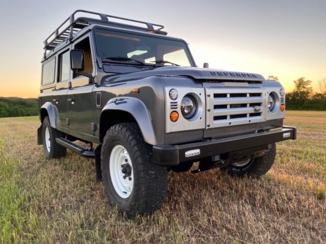 Land Rover Defender D110