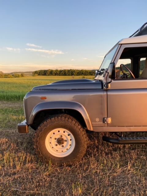 Land Rover Defender D110