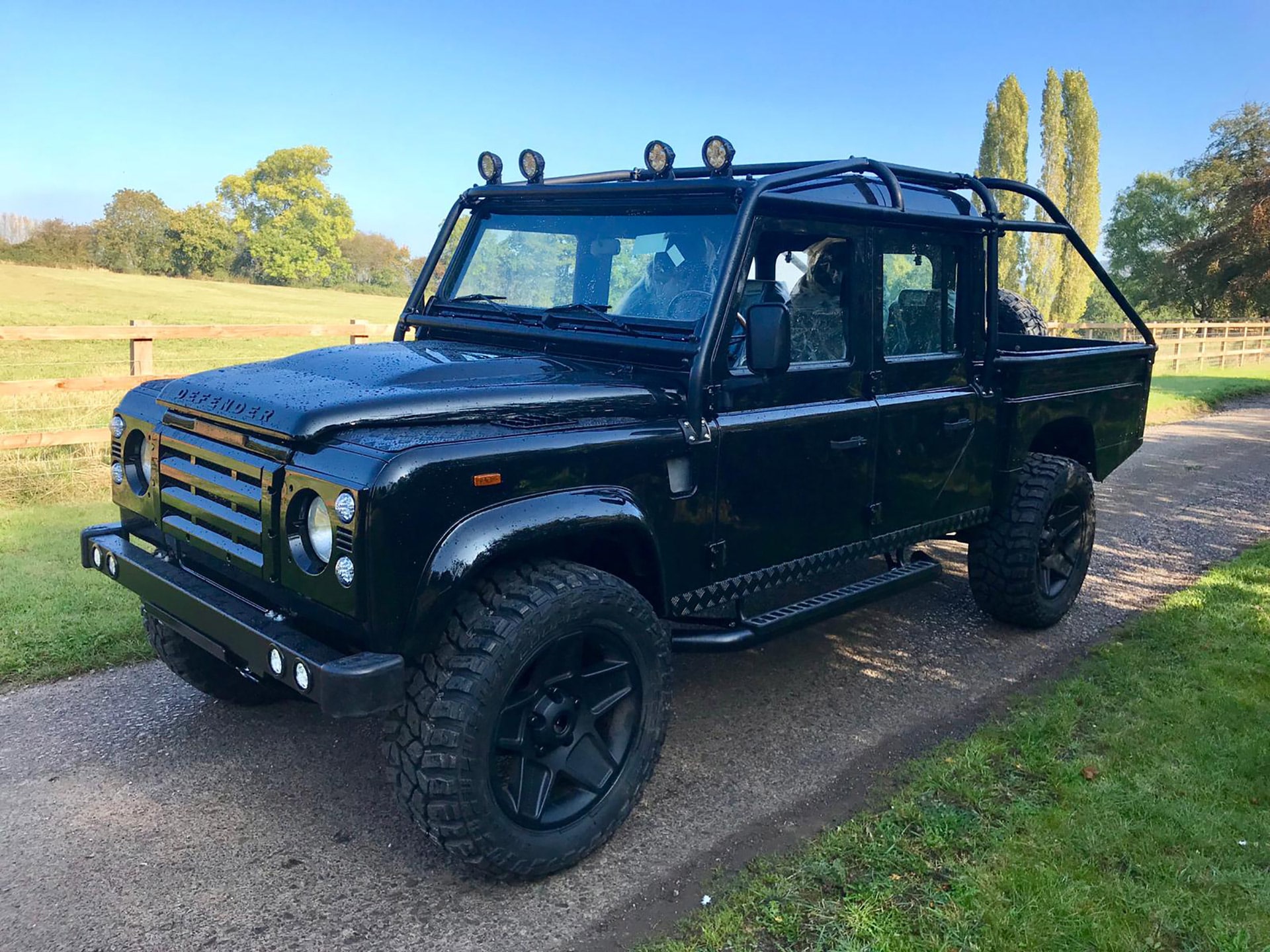 Land Rover Defender D130