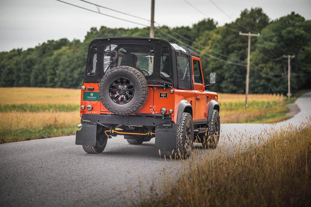 Land Rover Defender D90 Soft Top: Exterior 3/4 Rear View