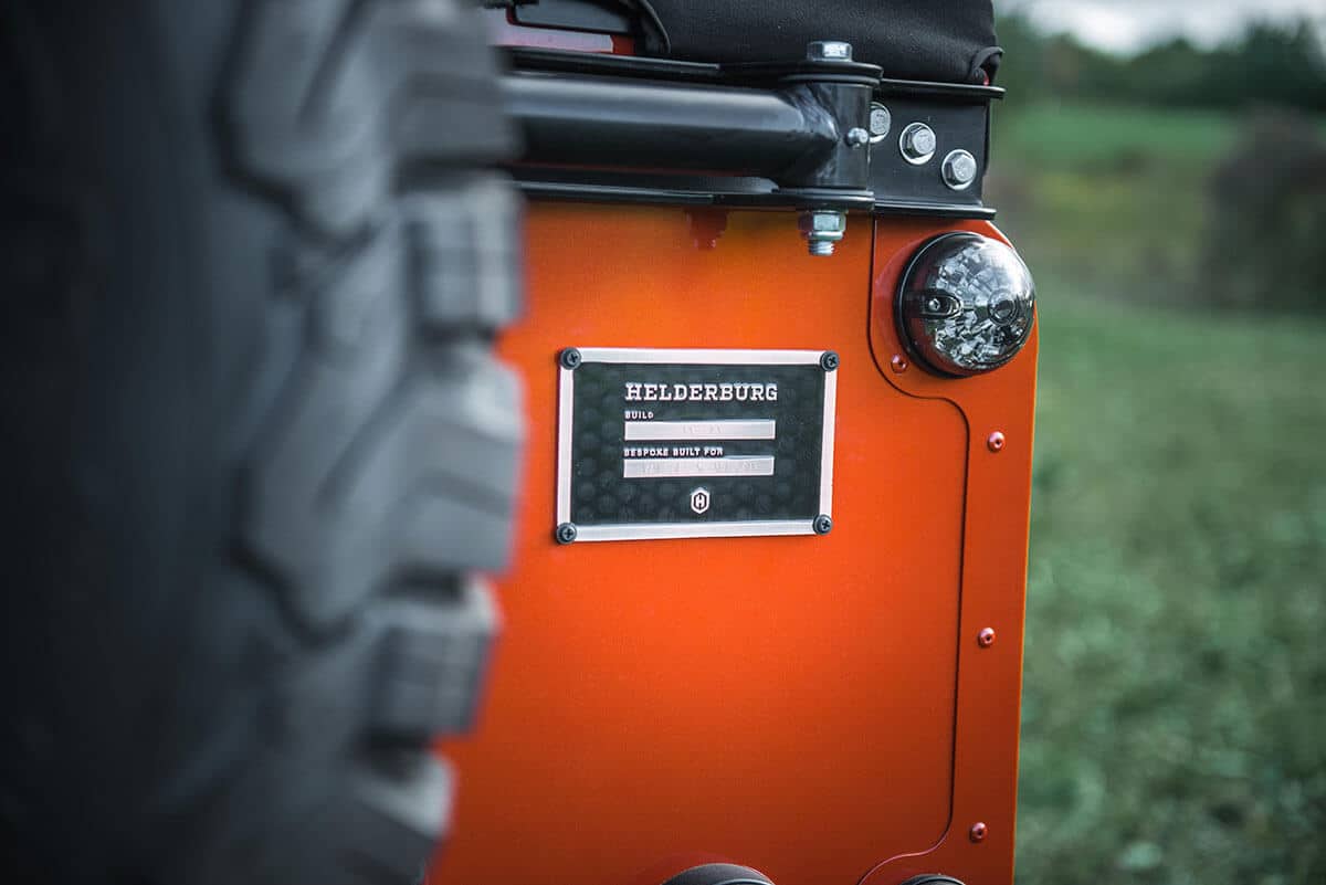 Land Rover Defender D90 Soft Top: Exterior Detail Helderburg Insignia