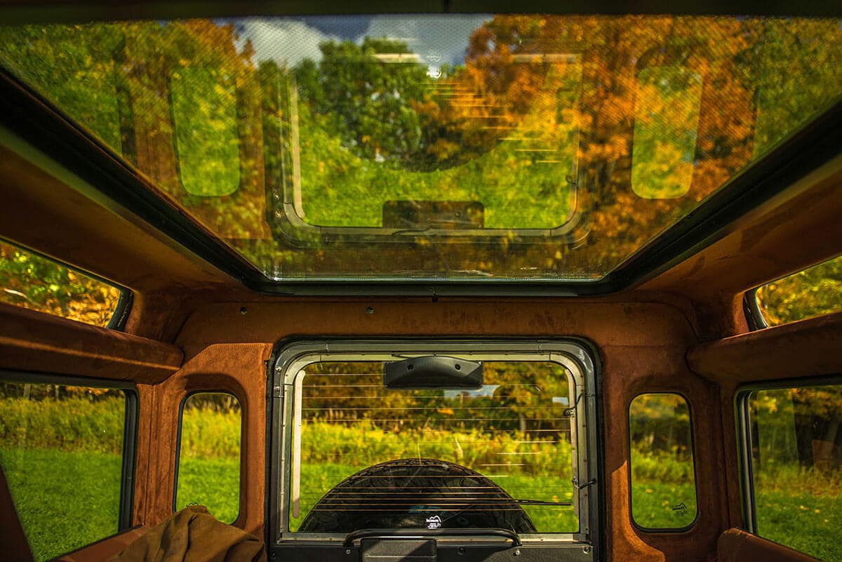 Land Rover Defender D90: Interior Panoramic Roof System