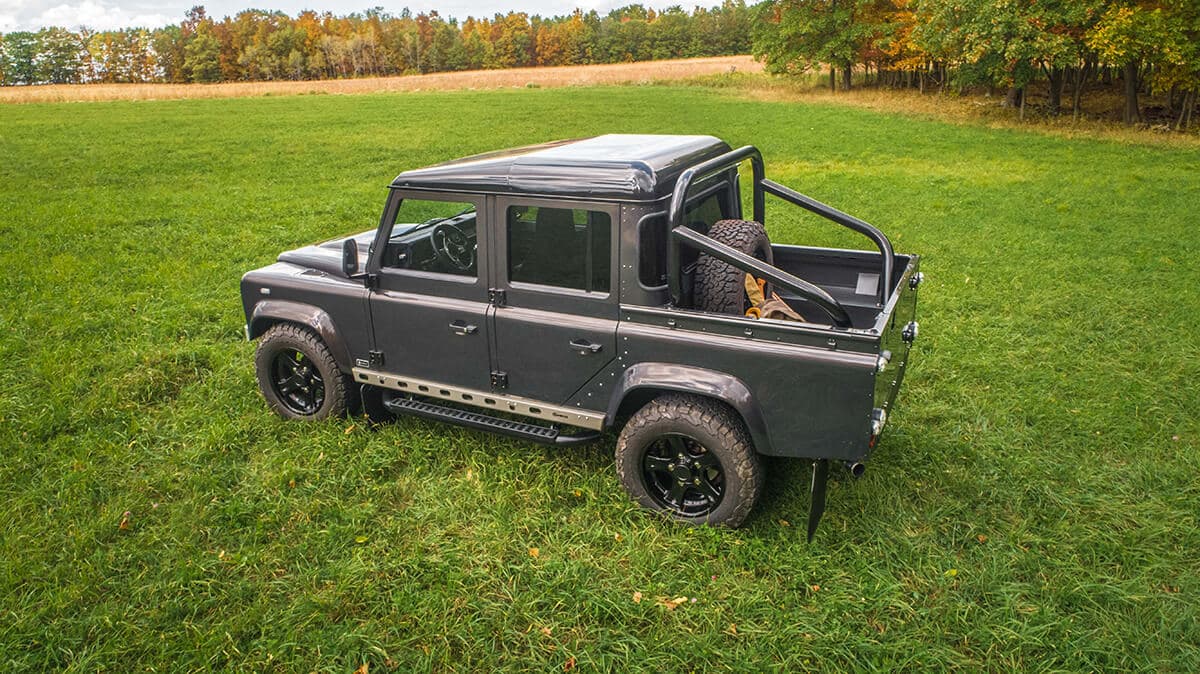 Land Rover Defender D110 Double Cab Bowler Bulldog: Exterior