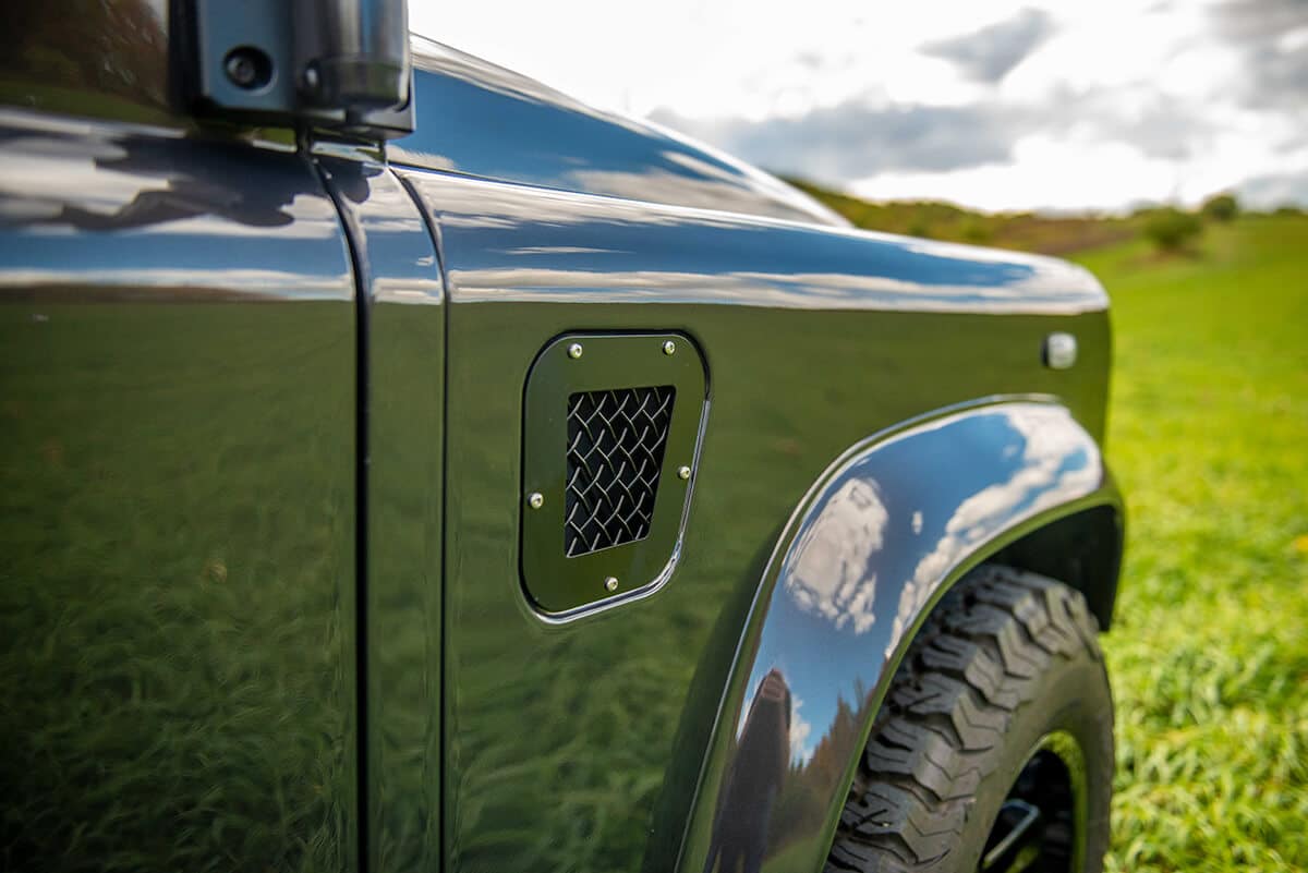 Land Rover Defender D110 Double Cab Bowler Bulldog: Exterior Detail Vent