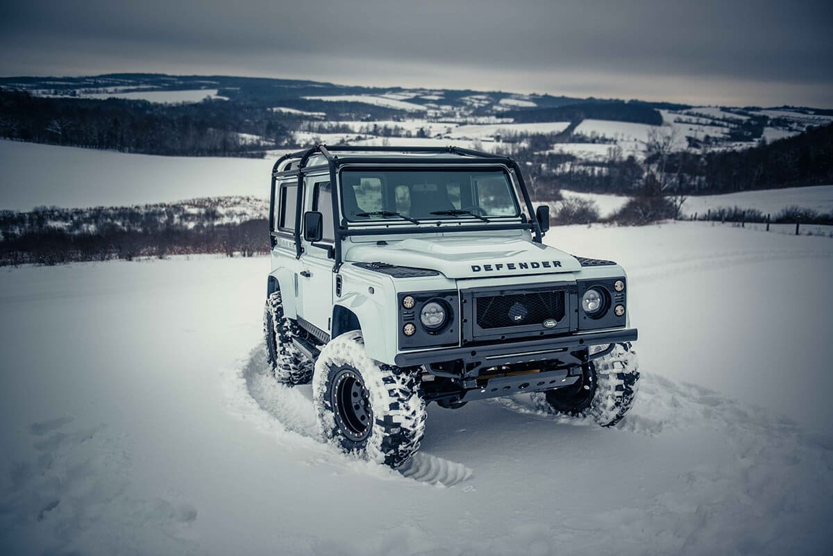 Land Rover Defender D90 Exterior