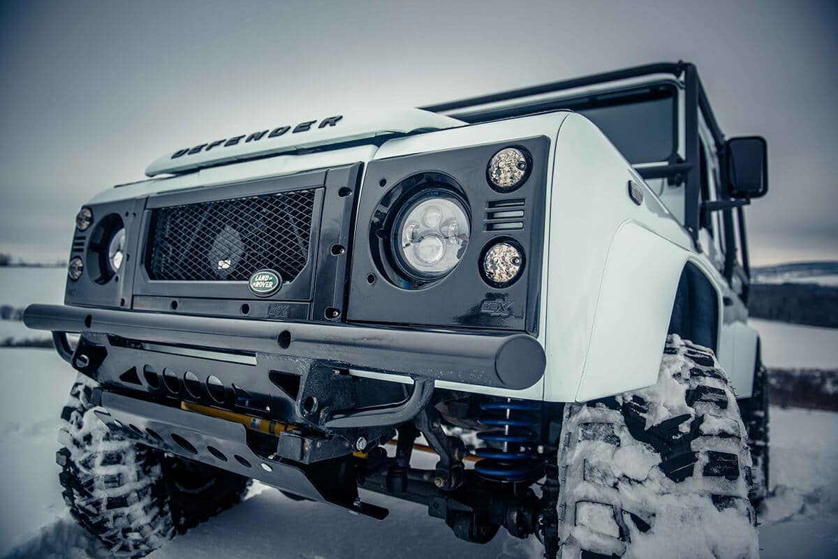 Land Rover Defender D90 Exterior