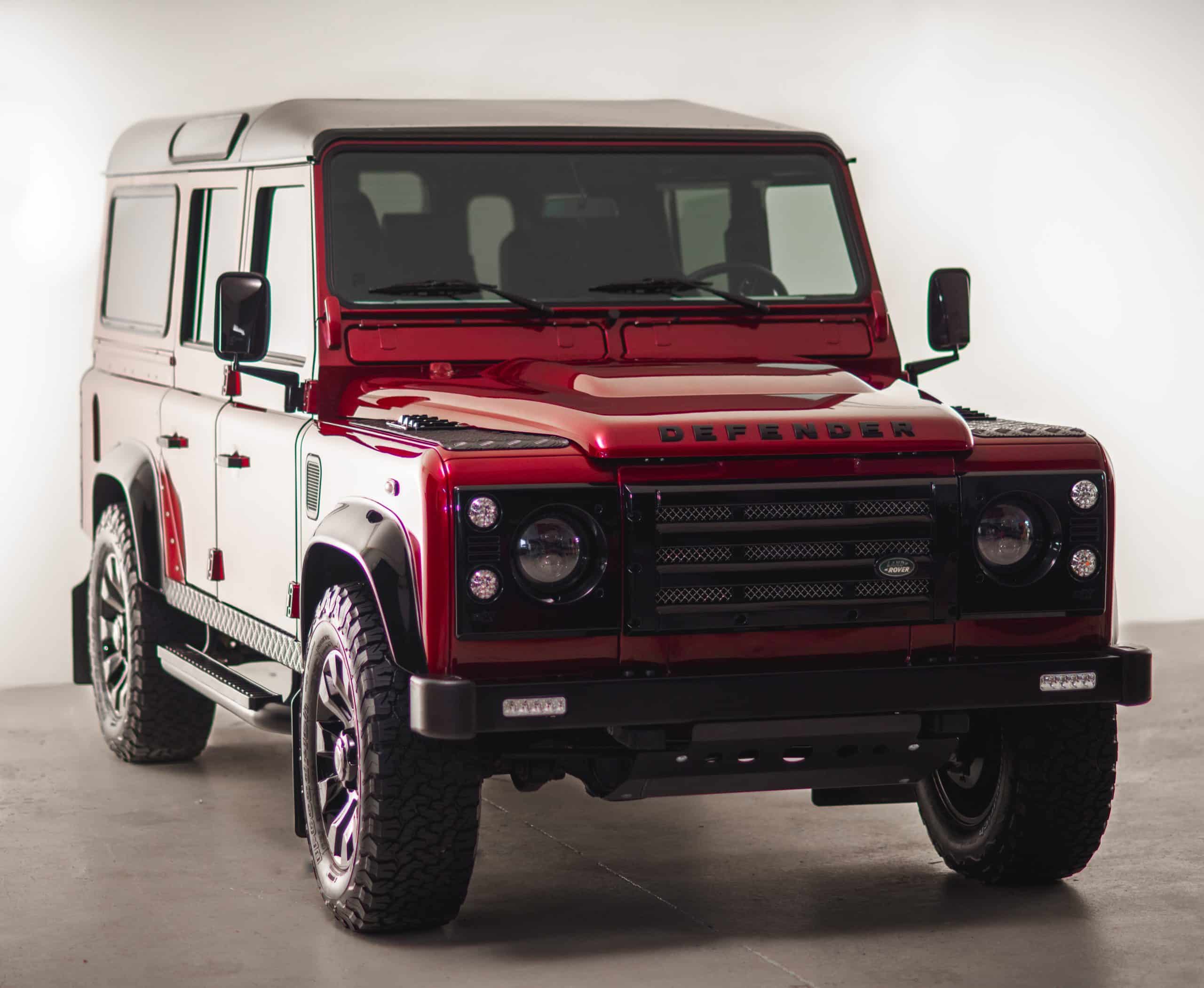 Land Rover Defender D110: Exterior