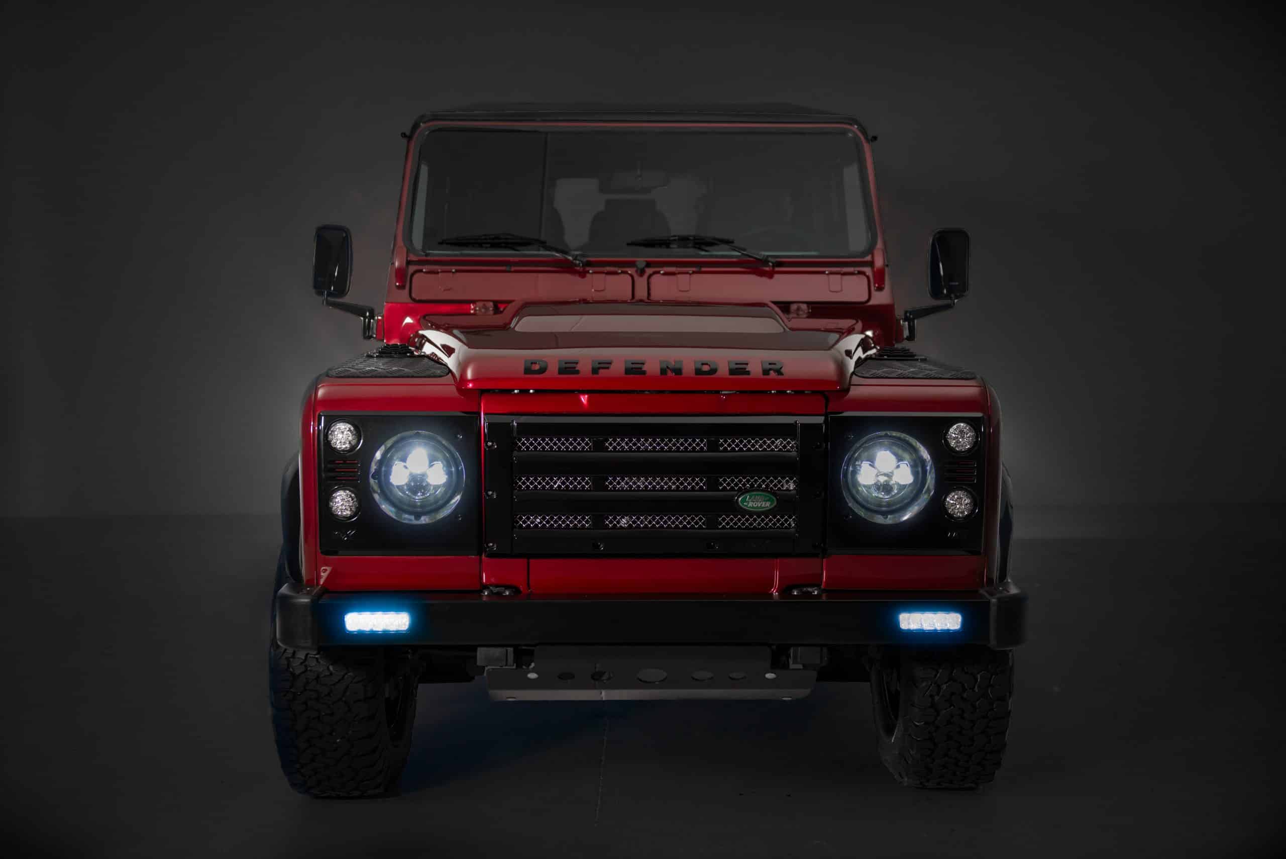 Land Rover Defender D110: Exterior