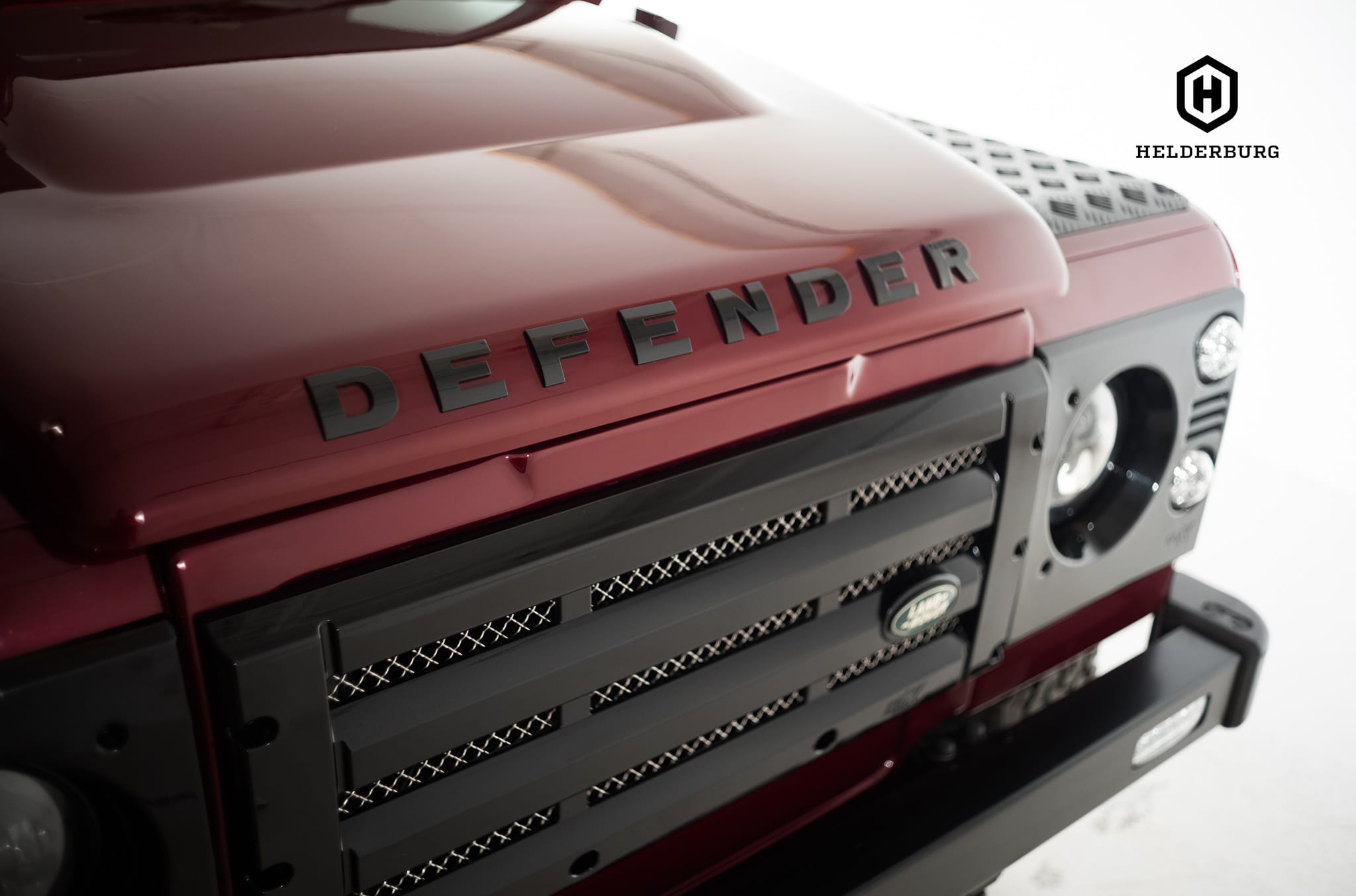 Land Rover Defender D110: Exterior