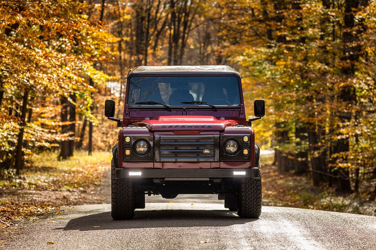 Land Rover Defender D110: Exterior