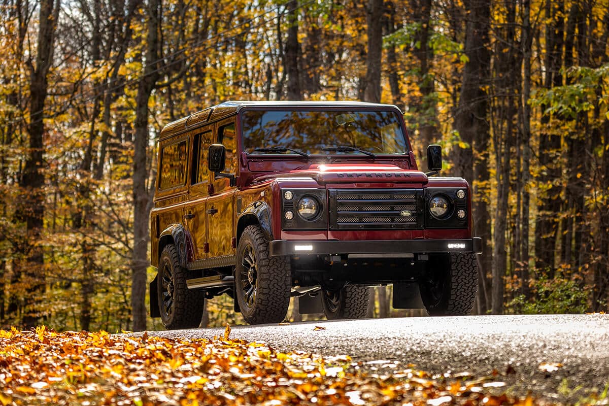 Land Rover Defender D110: Exterior