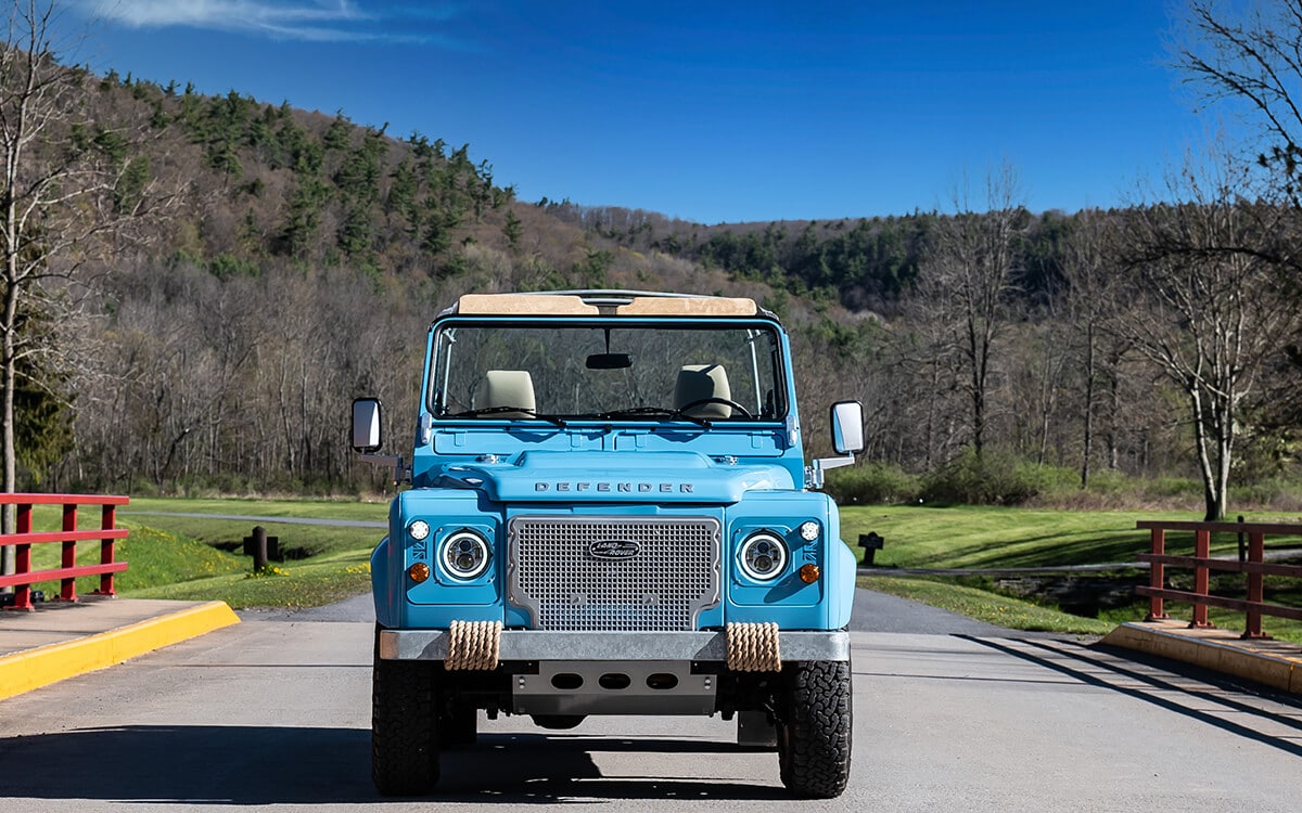 Land Rover Defender D90 Soft Top Exterior