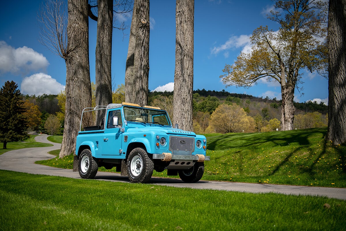 Land Rover Defender D90 Soft Top Exterior