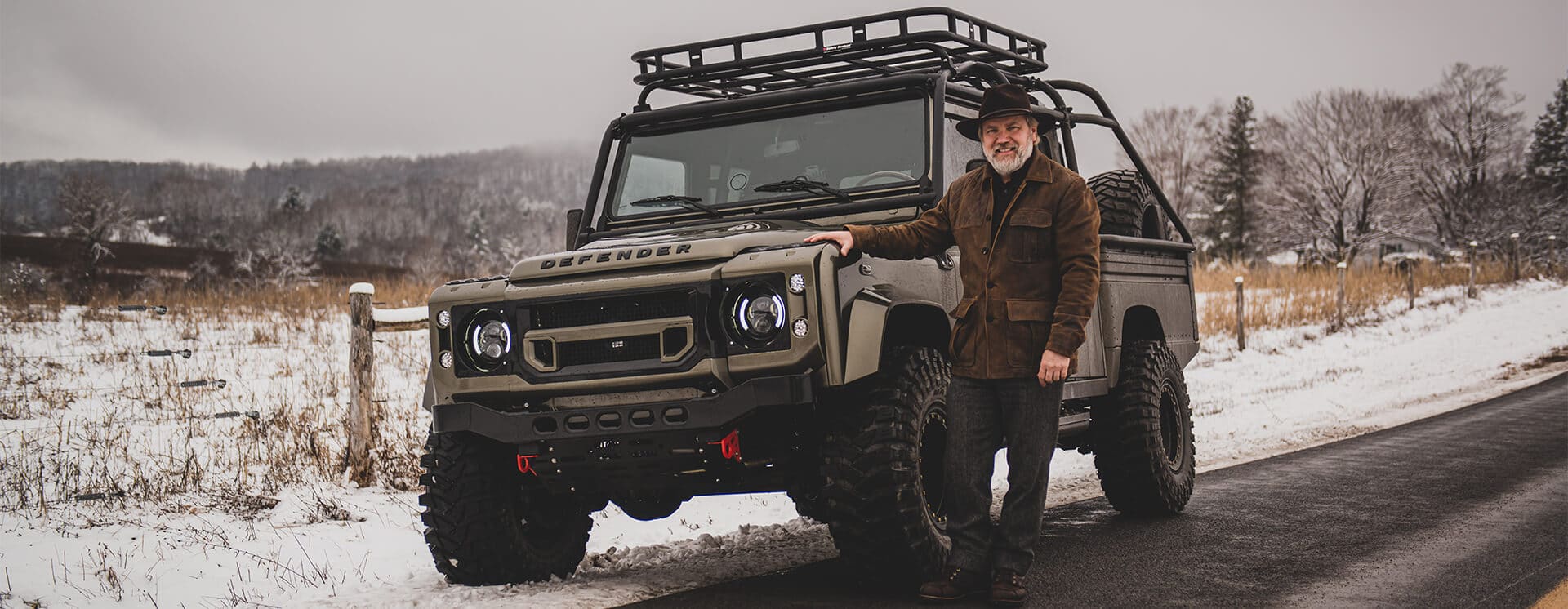 Helderburg Land Rover Defender D130 Exterior