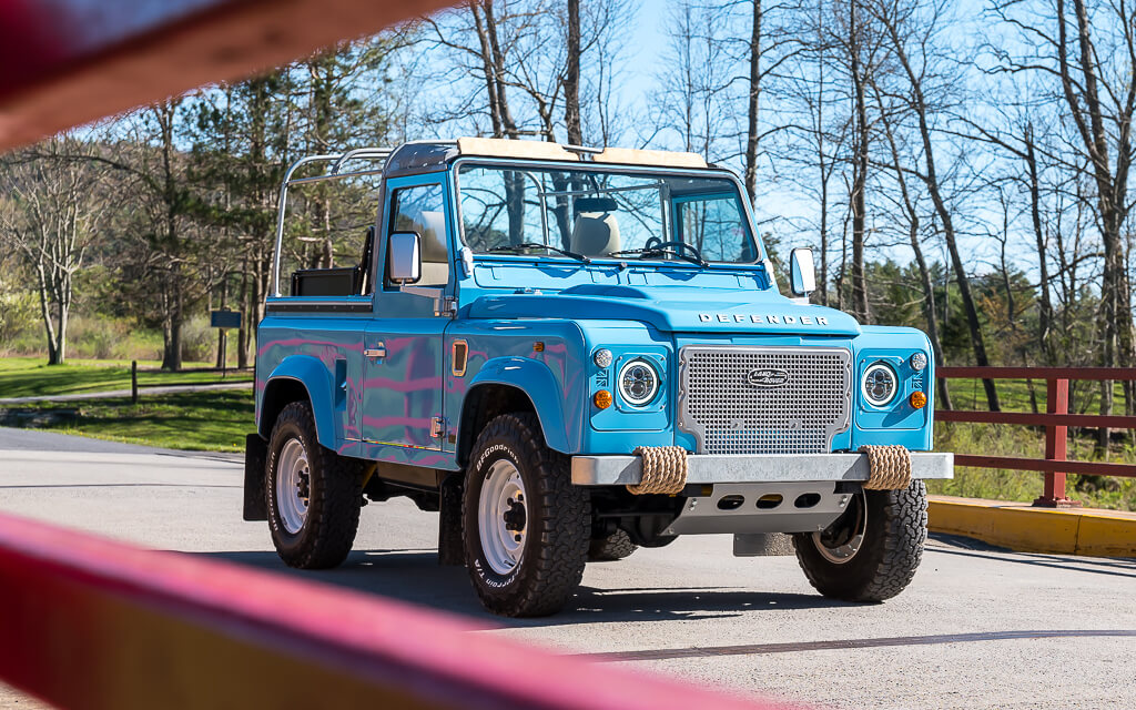 Land Rover Defender D90 Soft Top Exterior