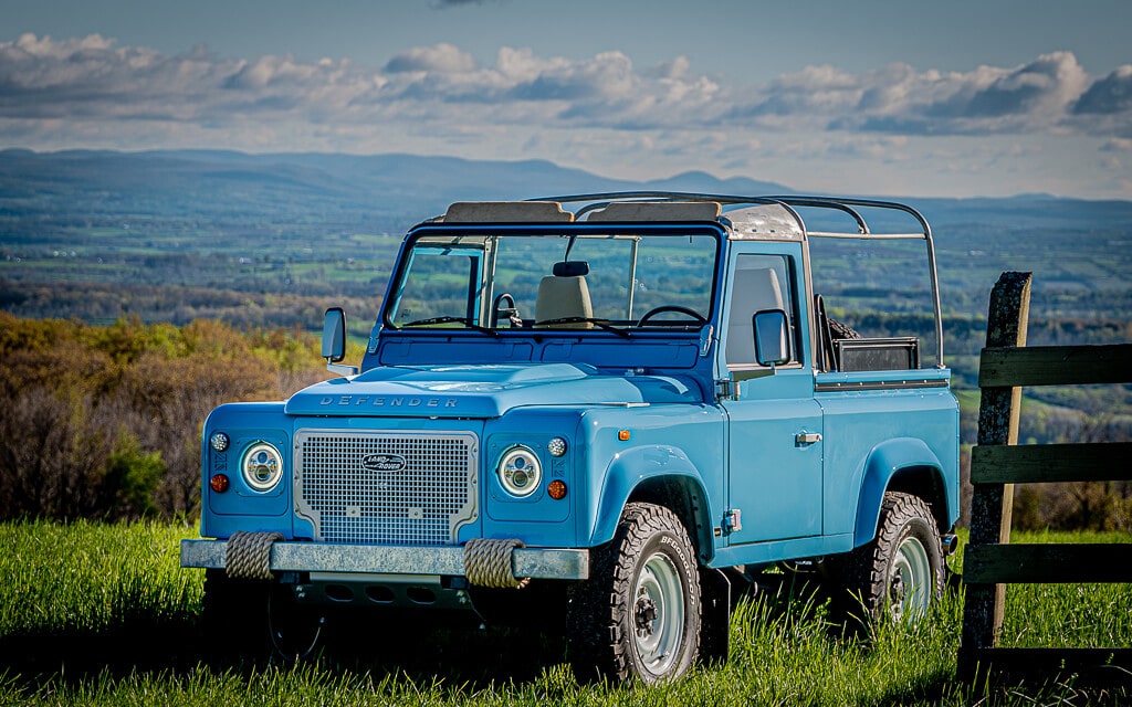 Land Rover Defender D90 Soft Top Exterior