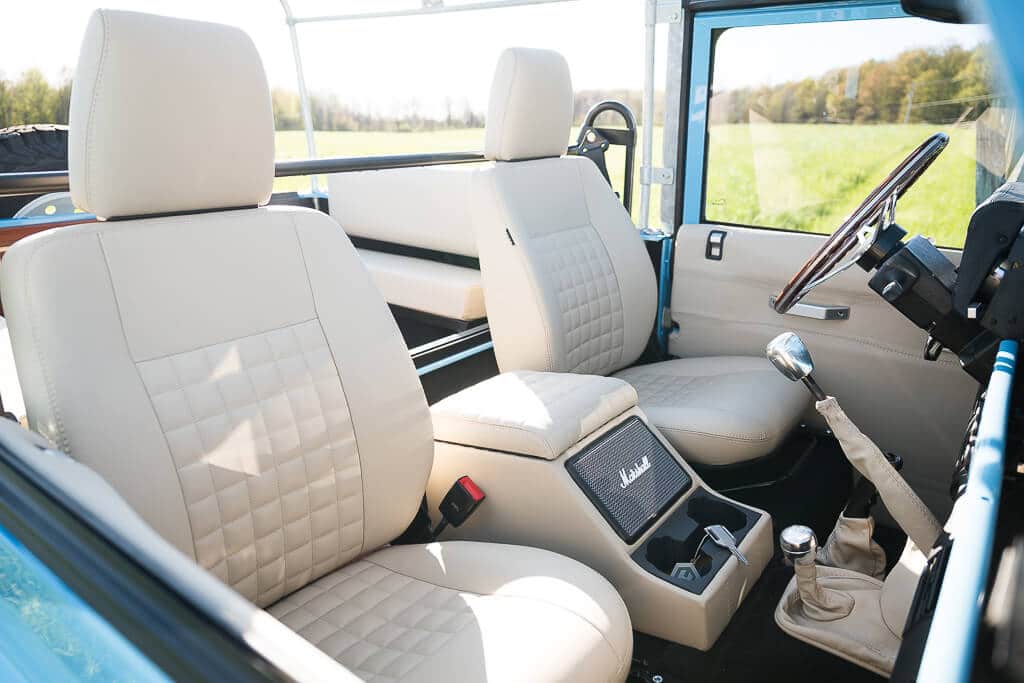 Land Rover Defender D90 Soft Top Interior- Vrboska