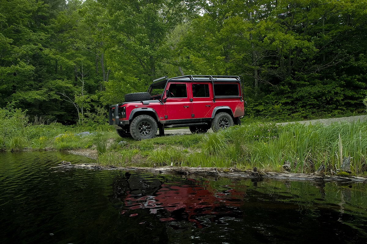 Land Rover Defender D110 - Exterior