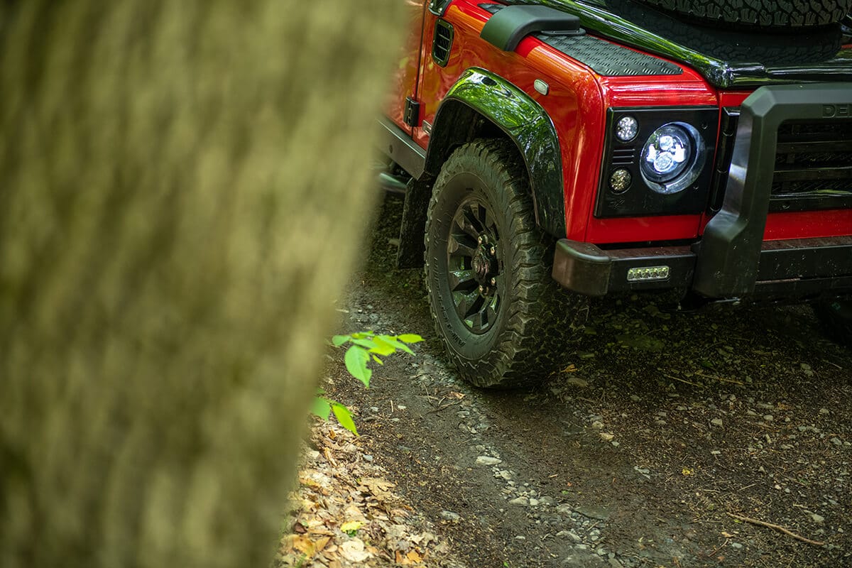 Land Rover Defender D110 - Exterior