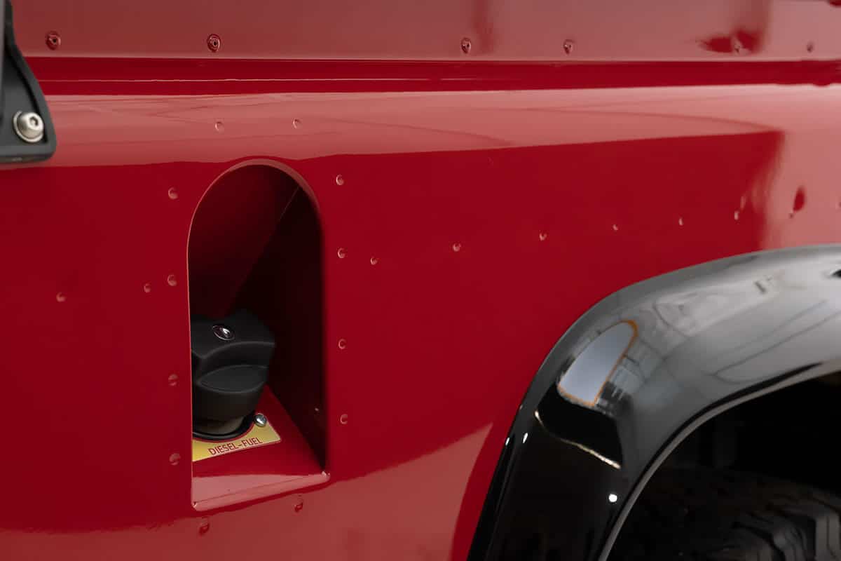 Land Rover Defender D110 - Exterior Detail: Rivets and Fuel