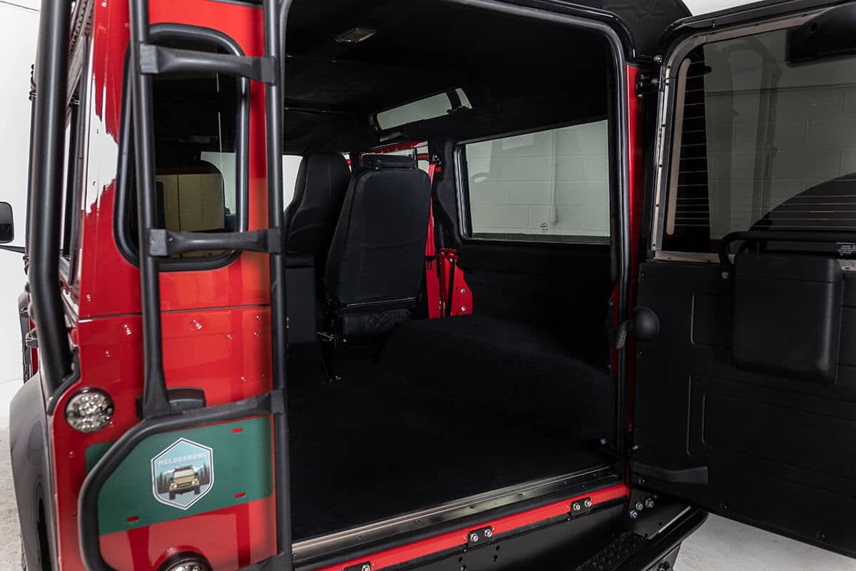 Land Rover Defender D110 - Interior Details: Leather Cagro Seating