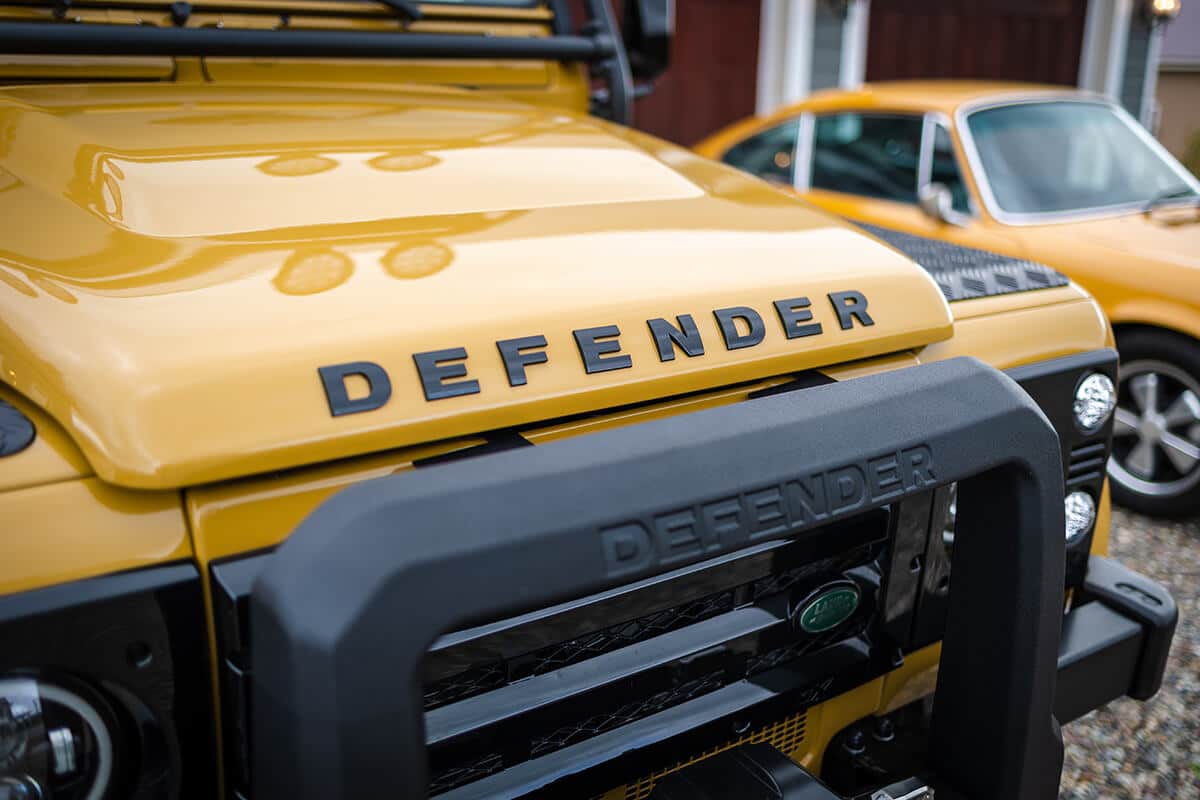 The Spectre, Bayeux the D110 Double Cab Land Rover Defender