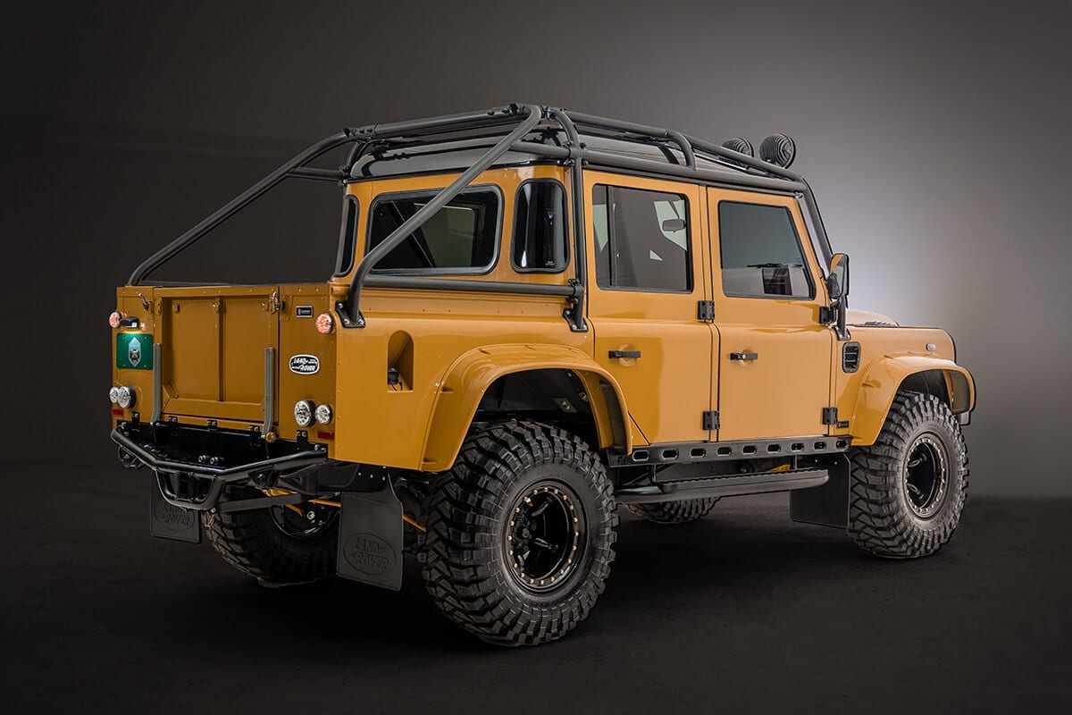 The Spectre, Bayeux the D110 Double Cab Land Rover Defender