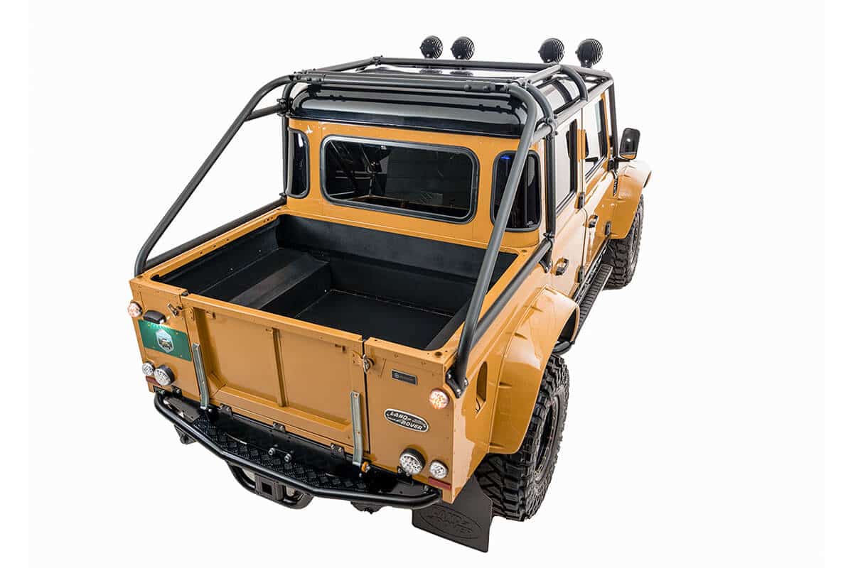 The Spectre, Bayeux the D110 Double Cab Land Rover Defender