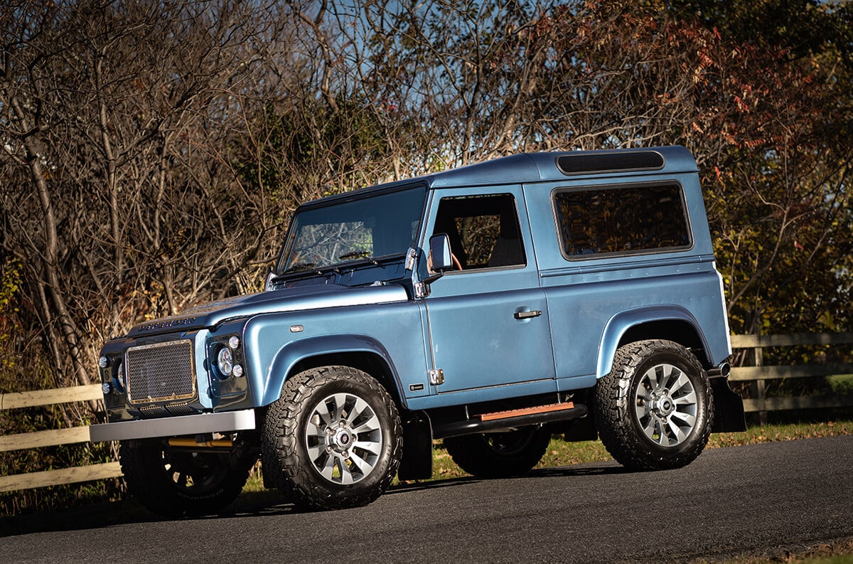 Land Rover Defender D90 Exterior