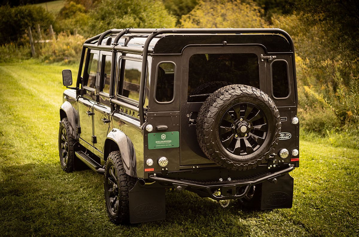 Land Rover Defender D110 Exterior