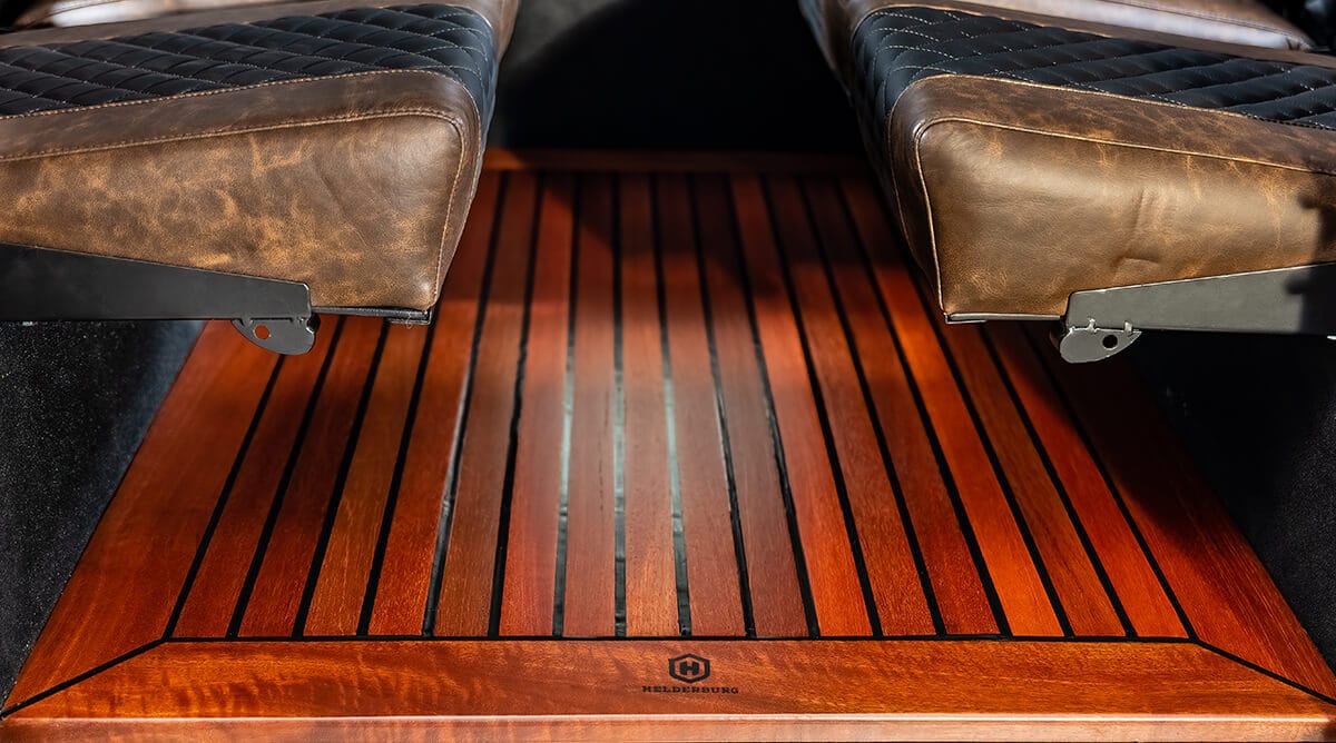 D90 Soft Top Interior: Mahogany Floor