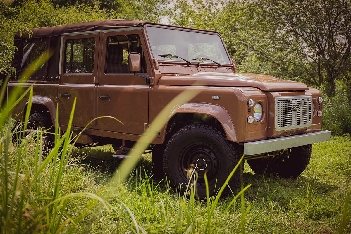 Land Rover Defender D110 Restoration Exterior