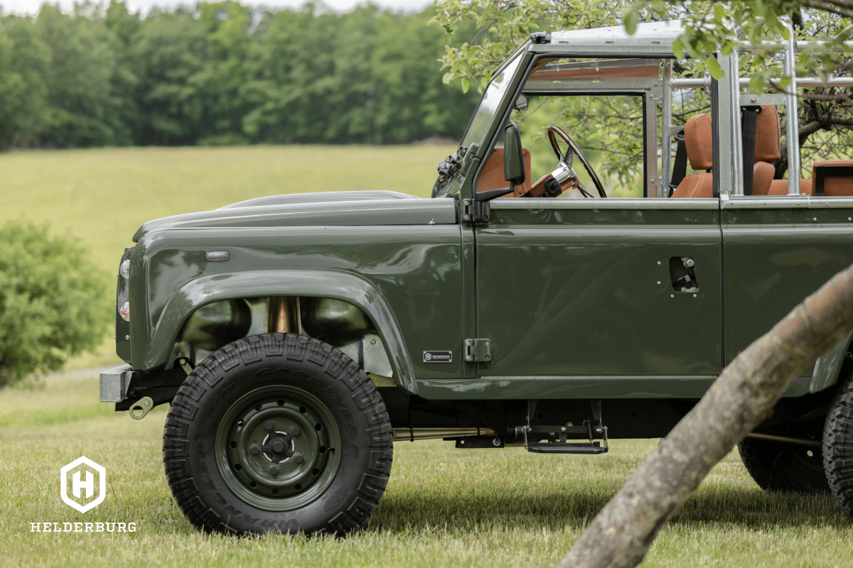 Land Rover Defender D90 Soft Top - Otto