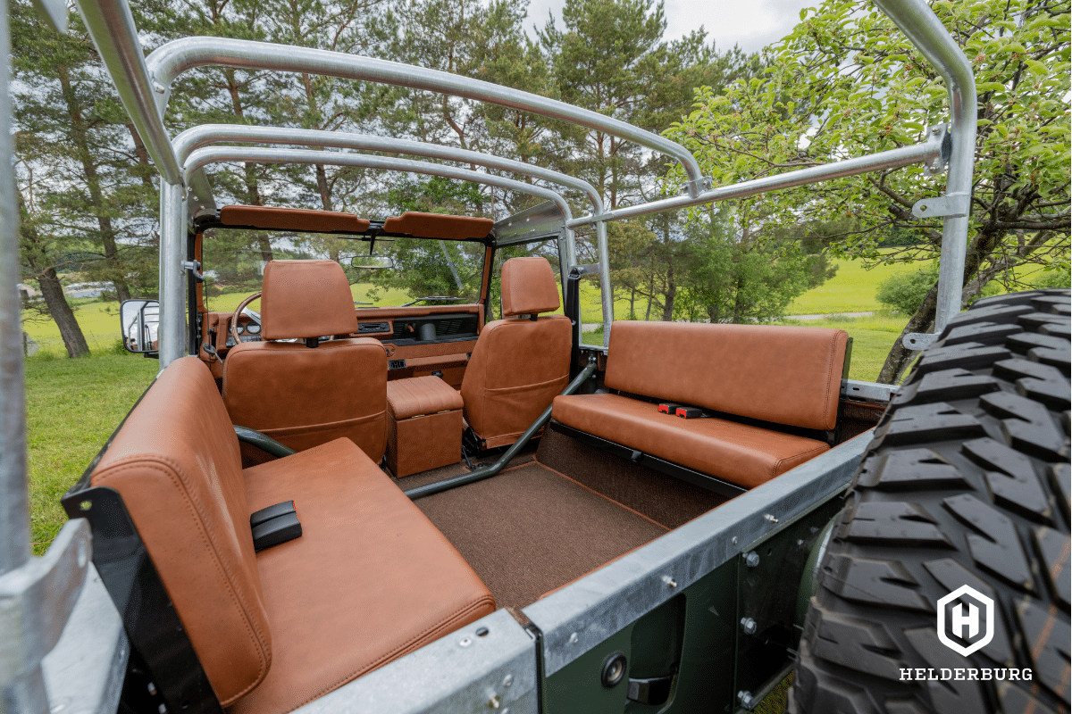 Land Rover Defender D90 Soft Top - Otto