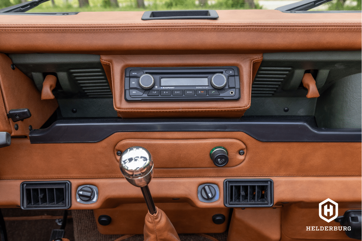 Land Rover Defender D90 Soft Top - Otto