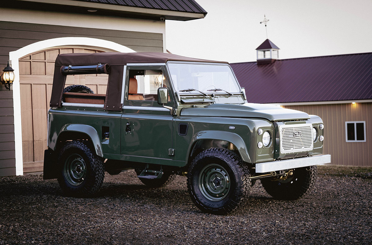 Land Rover Defender D90 Soft Top - Otto