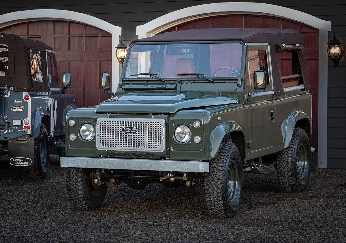 Land Rover Defender D90 Soft Top - Otto