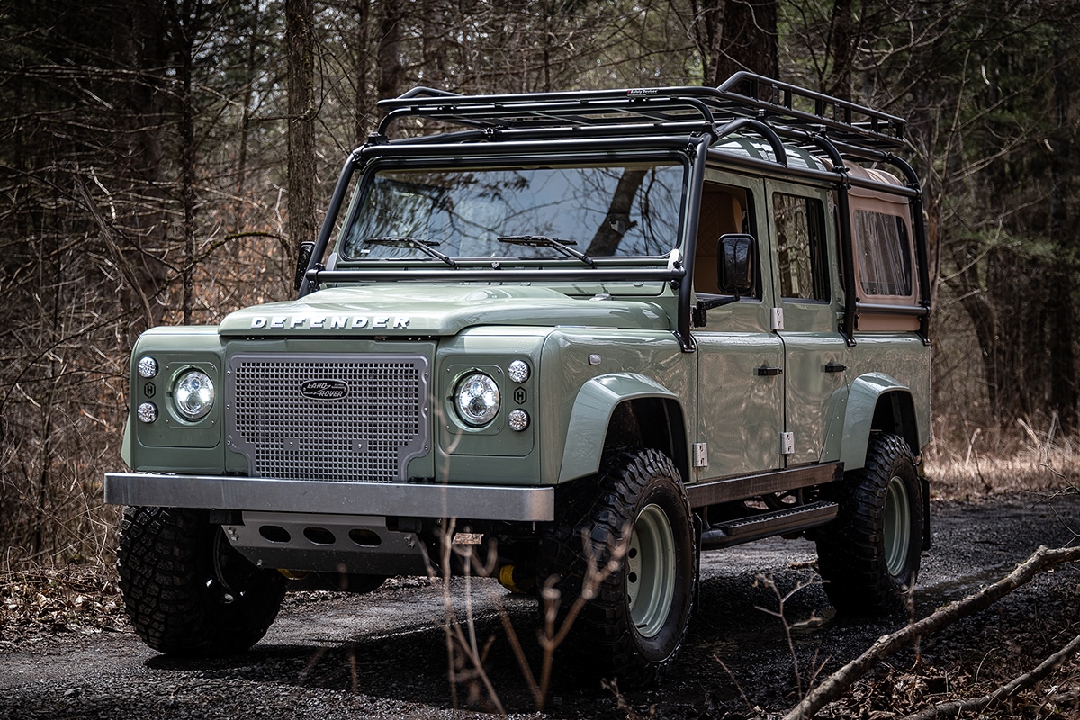 Land Rover Defender D110 Double Cab