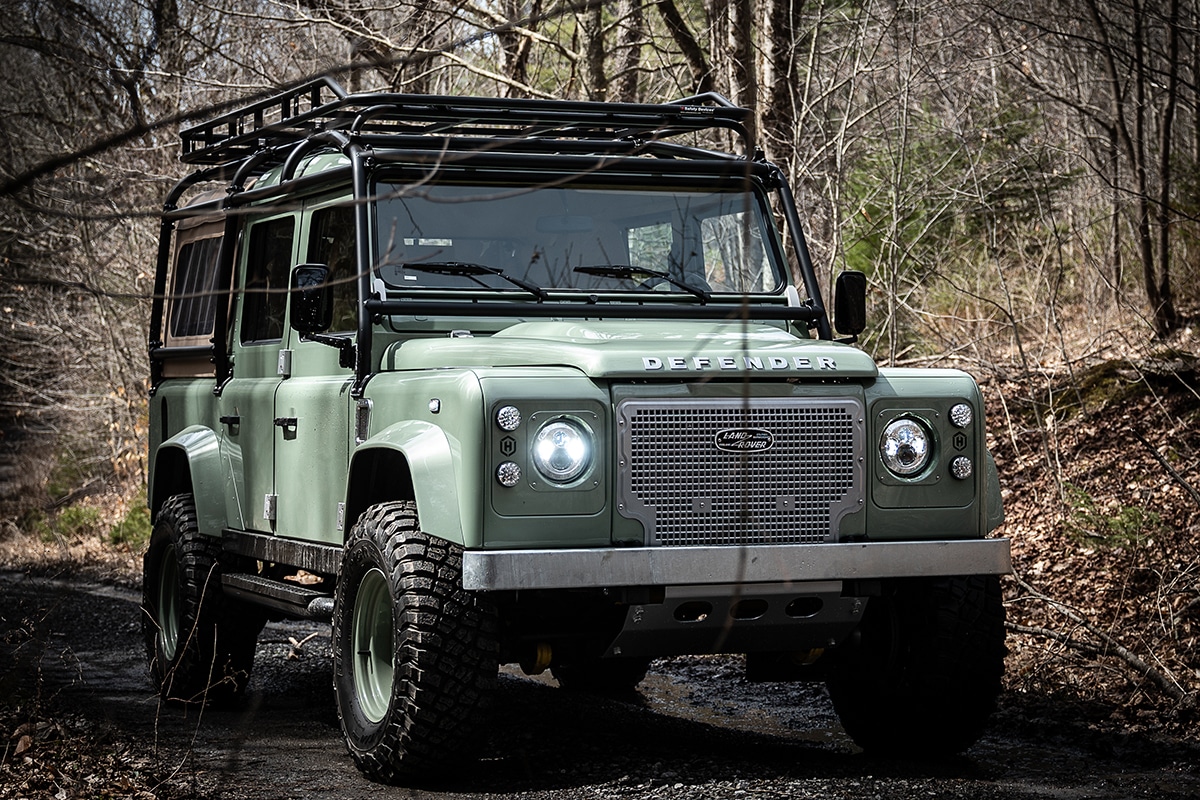 Land Rover Defender D110 Double Cab