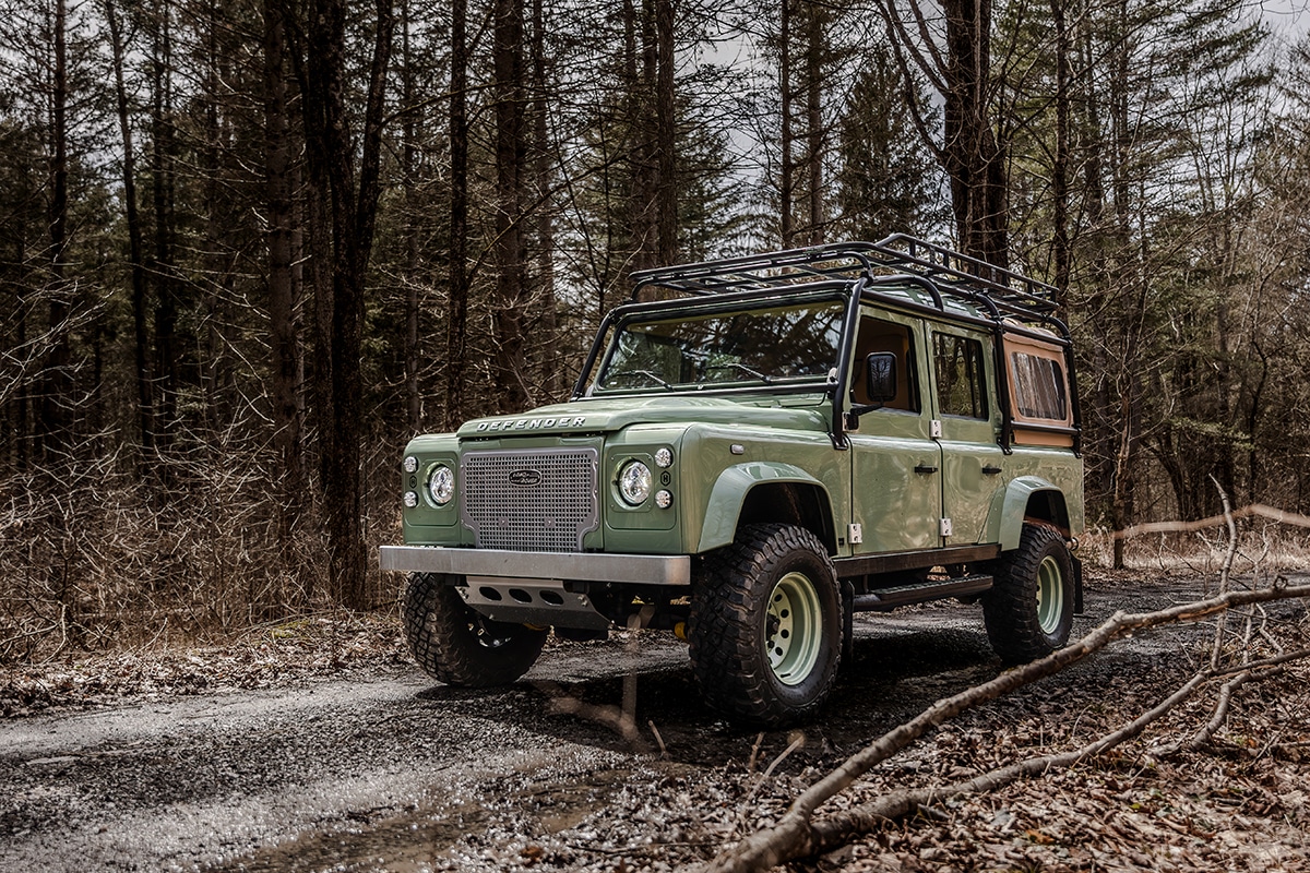 Land Rover Defender D110 Double Cab